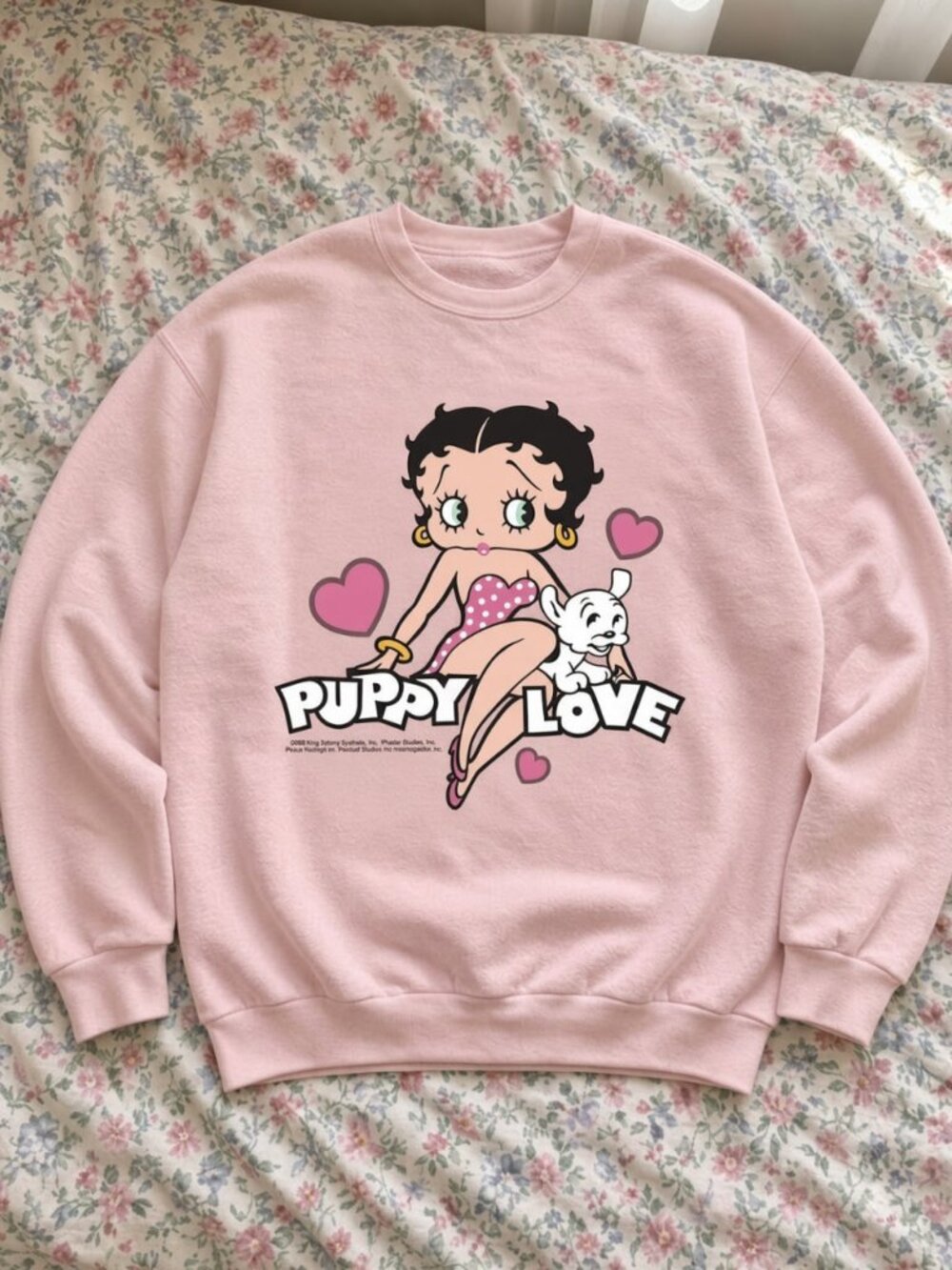 💋 Retro Pin Up Cartoon Girl & Puppy Hearts Sweatshirt White Cute Crewneck ❤️